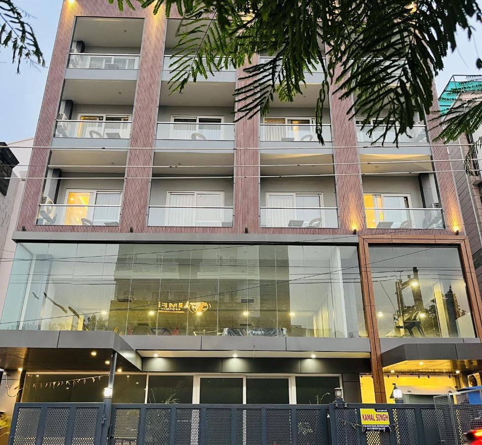 Zen Suites Gurgaon - Luxe Stays Collection Ngoại thất bức ảnh
