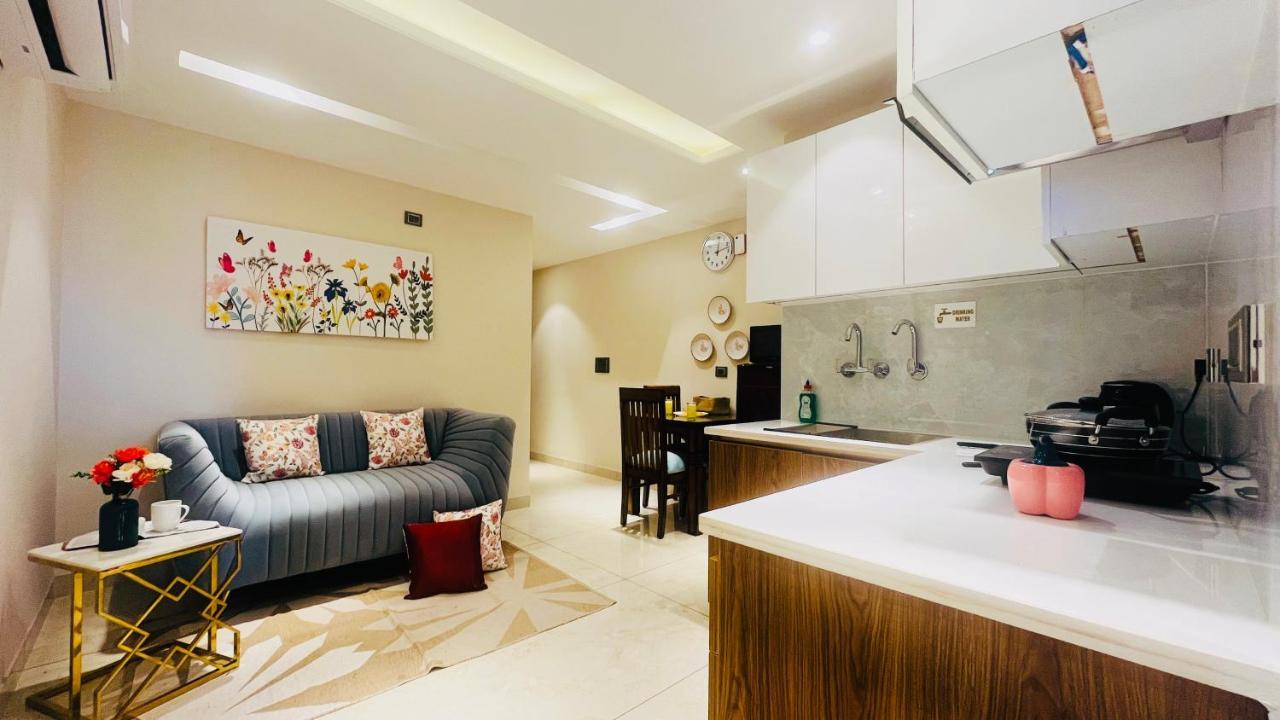 Zen Suites Gurgaon - Luxe Stays Collection Ngoại thất bức ảnh