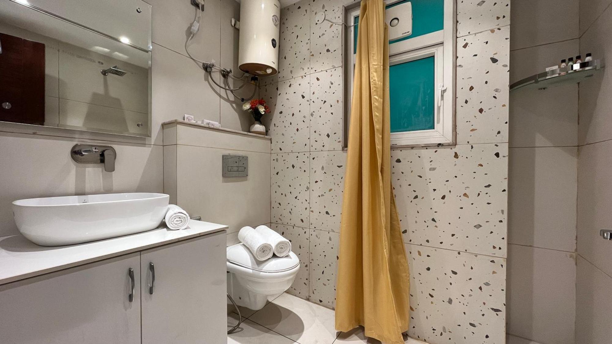 Zen Suites Gurgaon - Luxe Stays Collection Ngoại thất bức ảnh